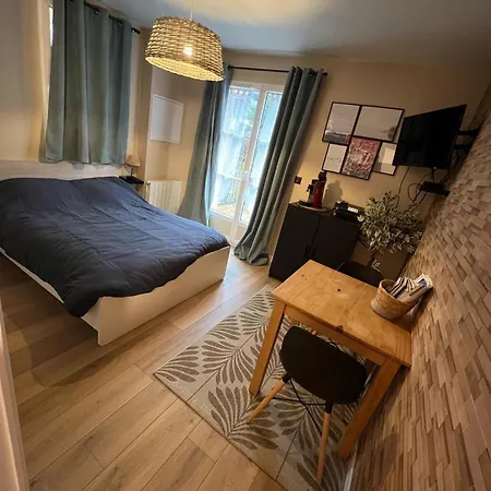 Chez Jules Апартаменты *